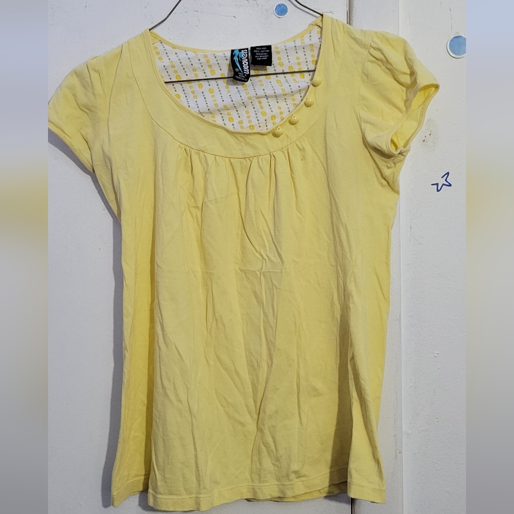 Weavers top yellow Size Medium
